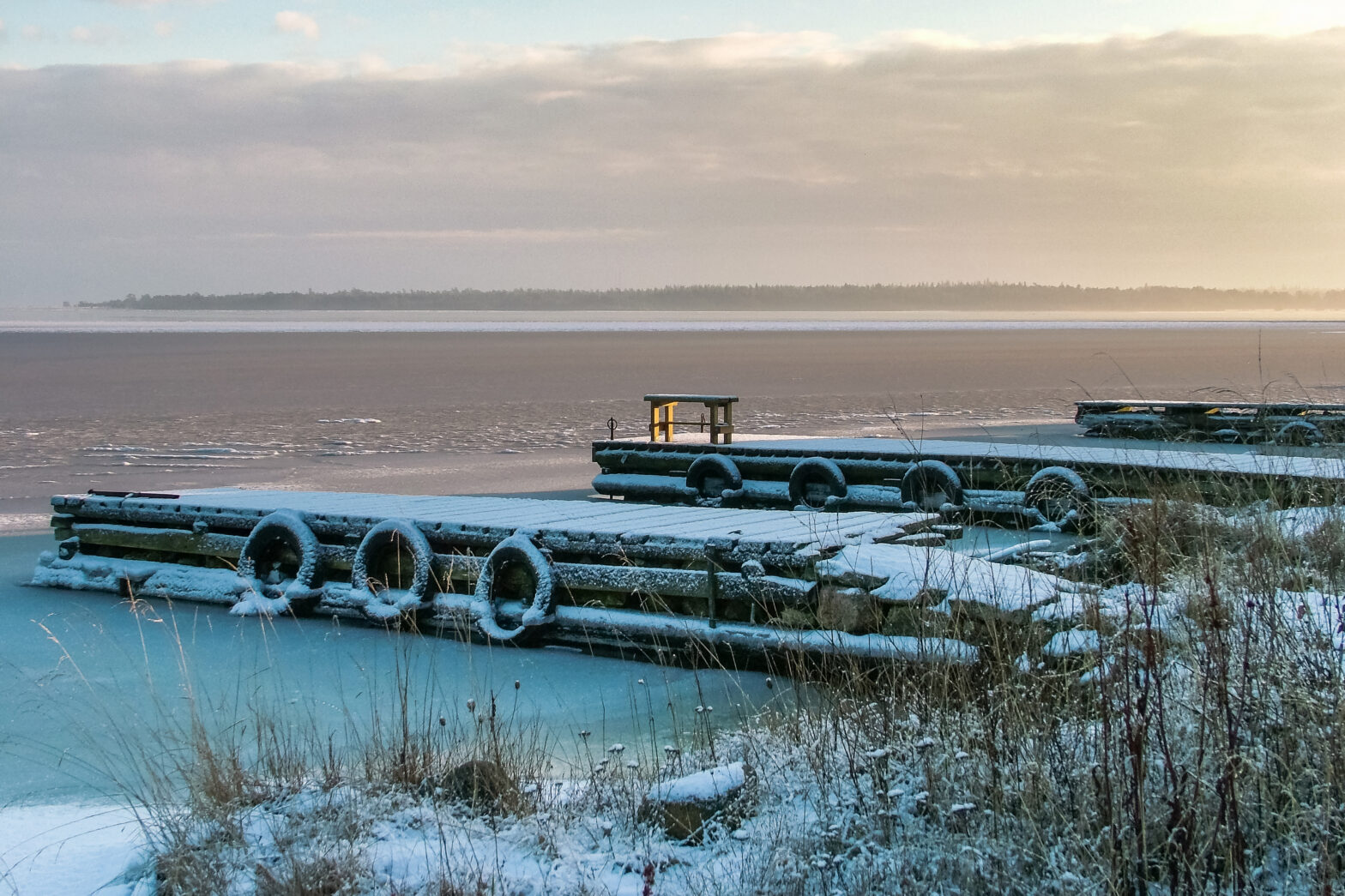 Vinterbild från Lergrav på Gotlands östkust